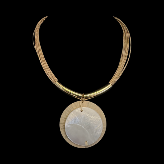 The Buriti Mother of Pearl Medal